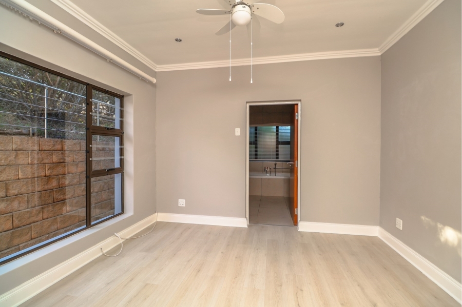 4 Bedroom Property for Sale in Pinnacle Point Golf Estate Western Cape